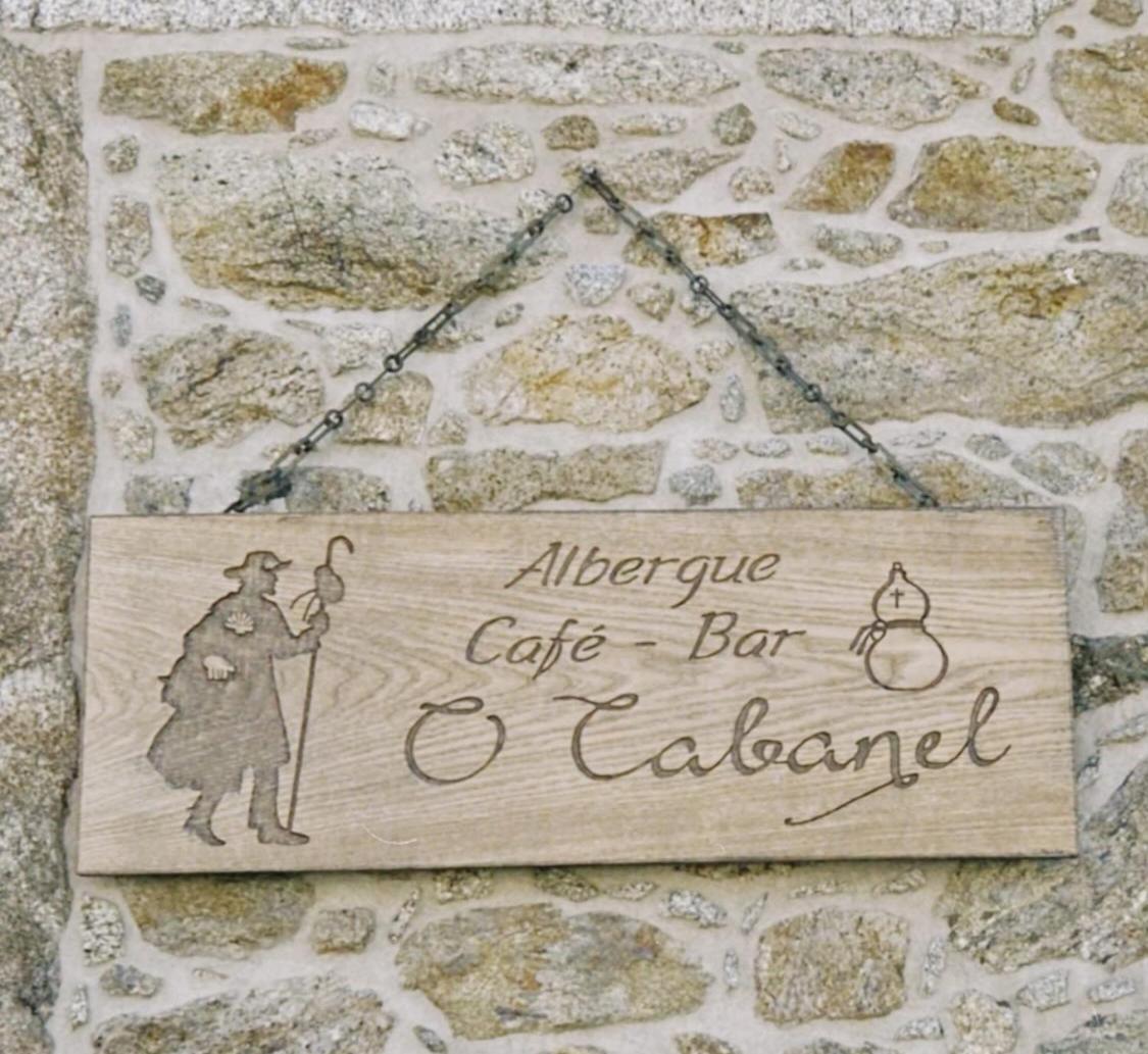 O Cabanel Albergue-Bar Villastose Extérieur photo